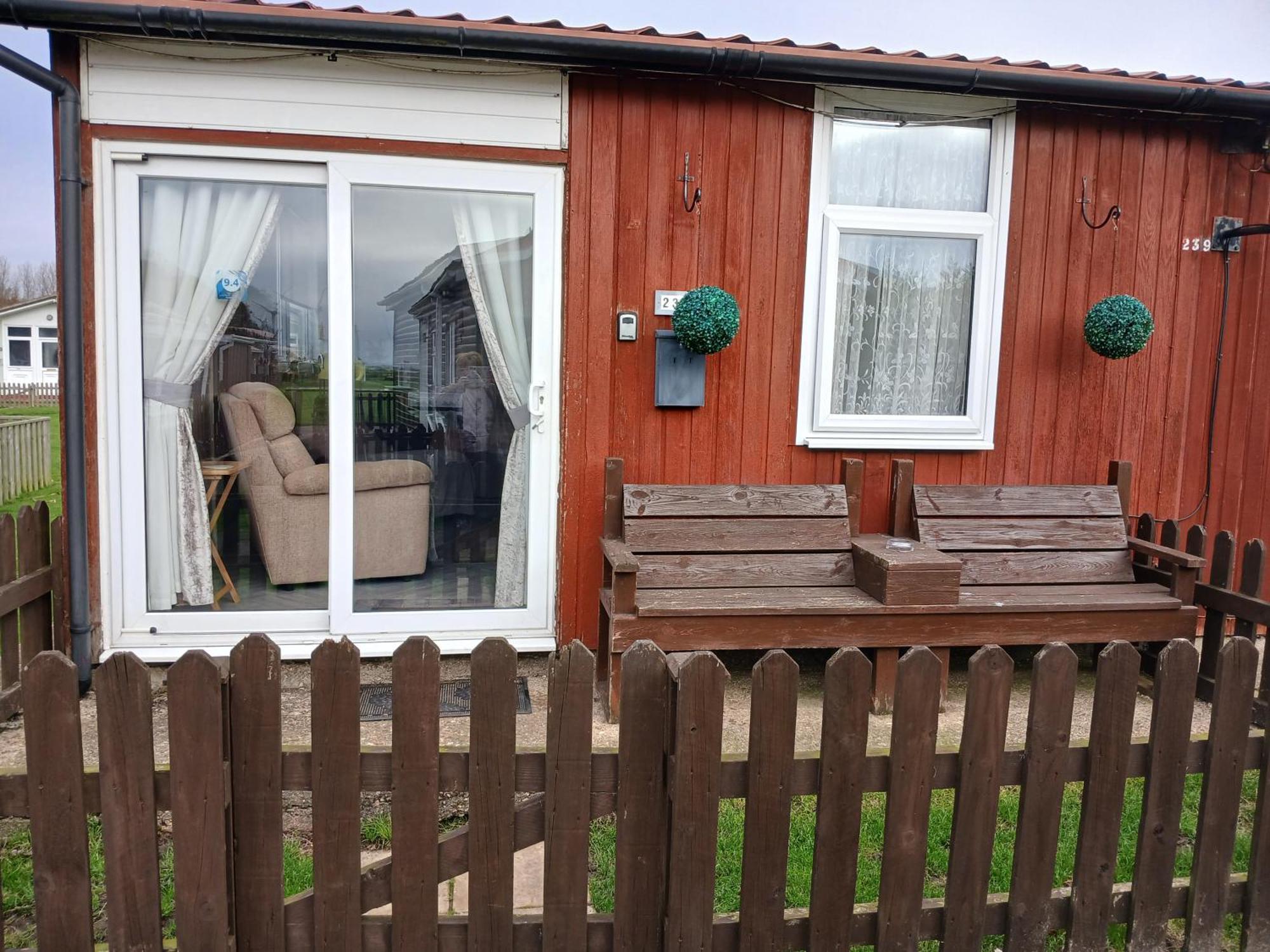 D&D Holiday Chalet Bridlington Rum bild